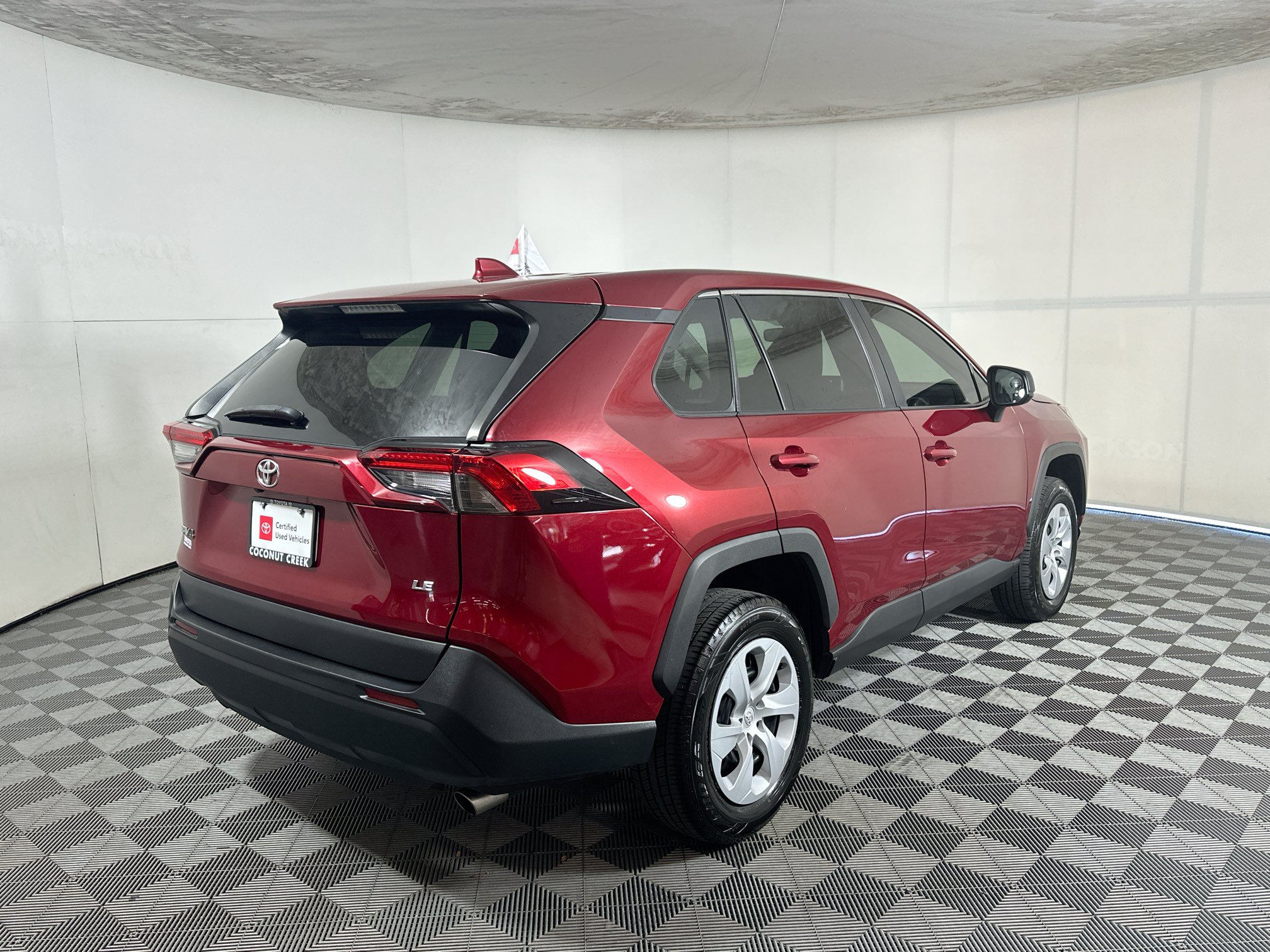 Certified 2023 Toyota RAV4 LE FWD image 3