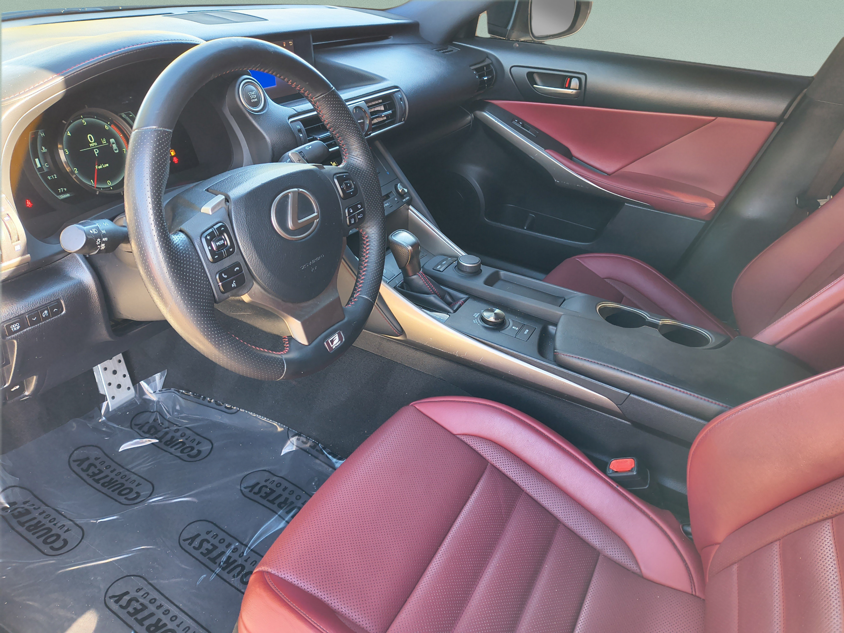 Used 2019 Lexus IS 300 F Sport w/ F Sport Package RWD image 19
