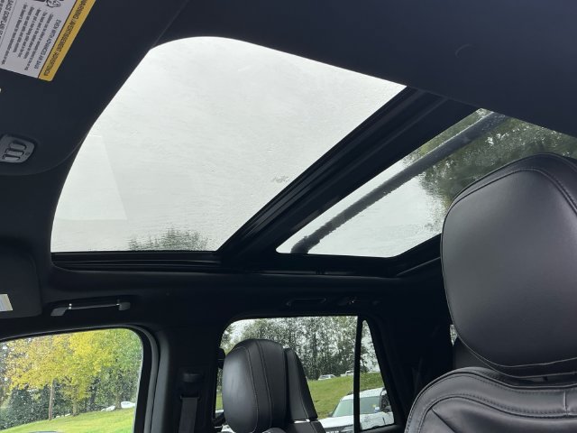 Used 2019 Lincoln Navigator L Reserve AWD/4WD image 31