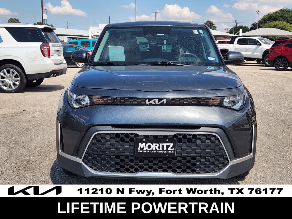 Certified 2023 Kia Soul LX w/ LX Technology Package FWD image 2