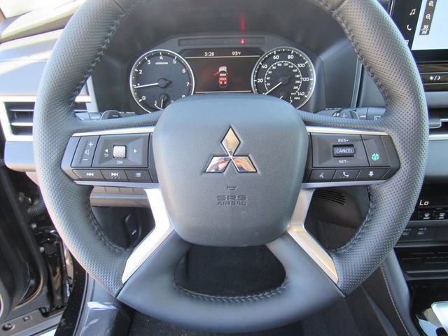 New 2026 Mitsubishi Outlander SE FWD image 31