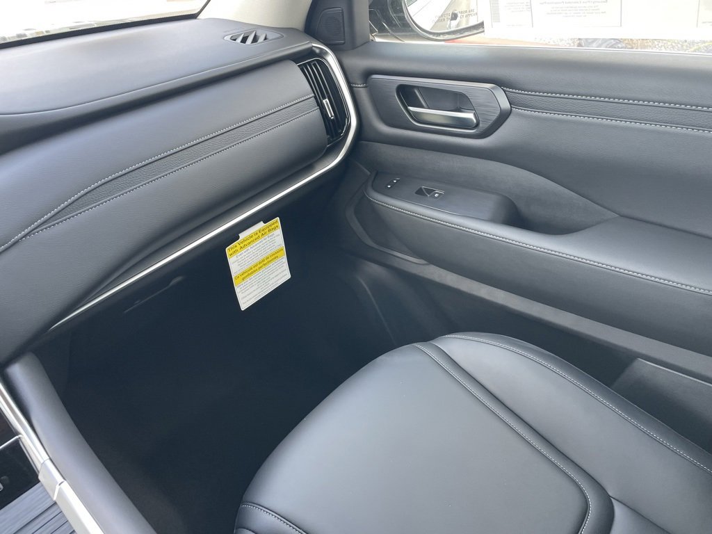 New 2026 Nissan Armada SV image 17