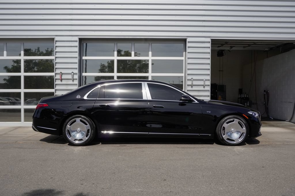 Used 2025 Mercedes-Benz Maybach S 680 4MATIC image 7