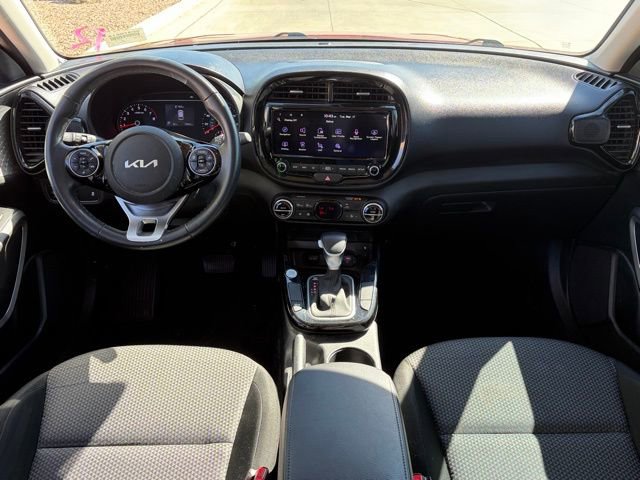 Used 2022 Kia Soul X-Line image 10