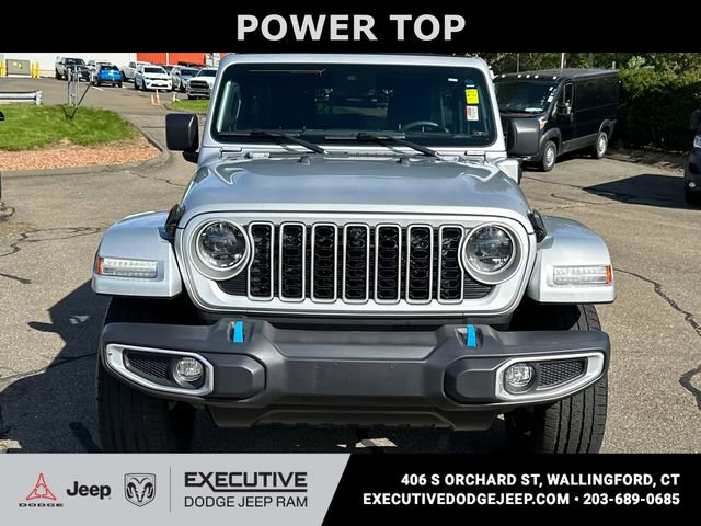 Used 2024 Jeep Wrangler Unlimited Sahara w/ Technology Group AWD/4WD image 6