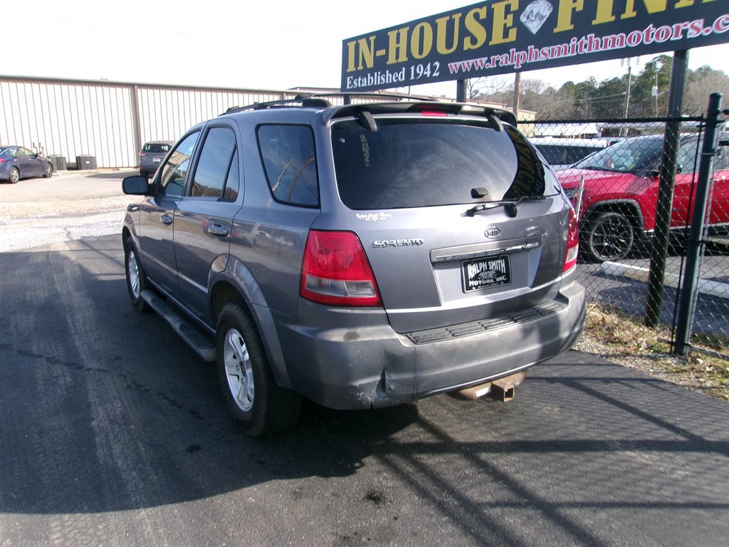 Used 2005 Kia Sorento EX image 11