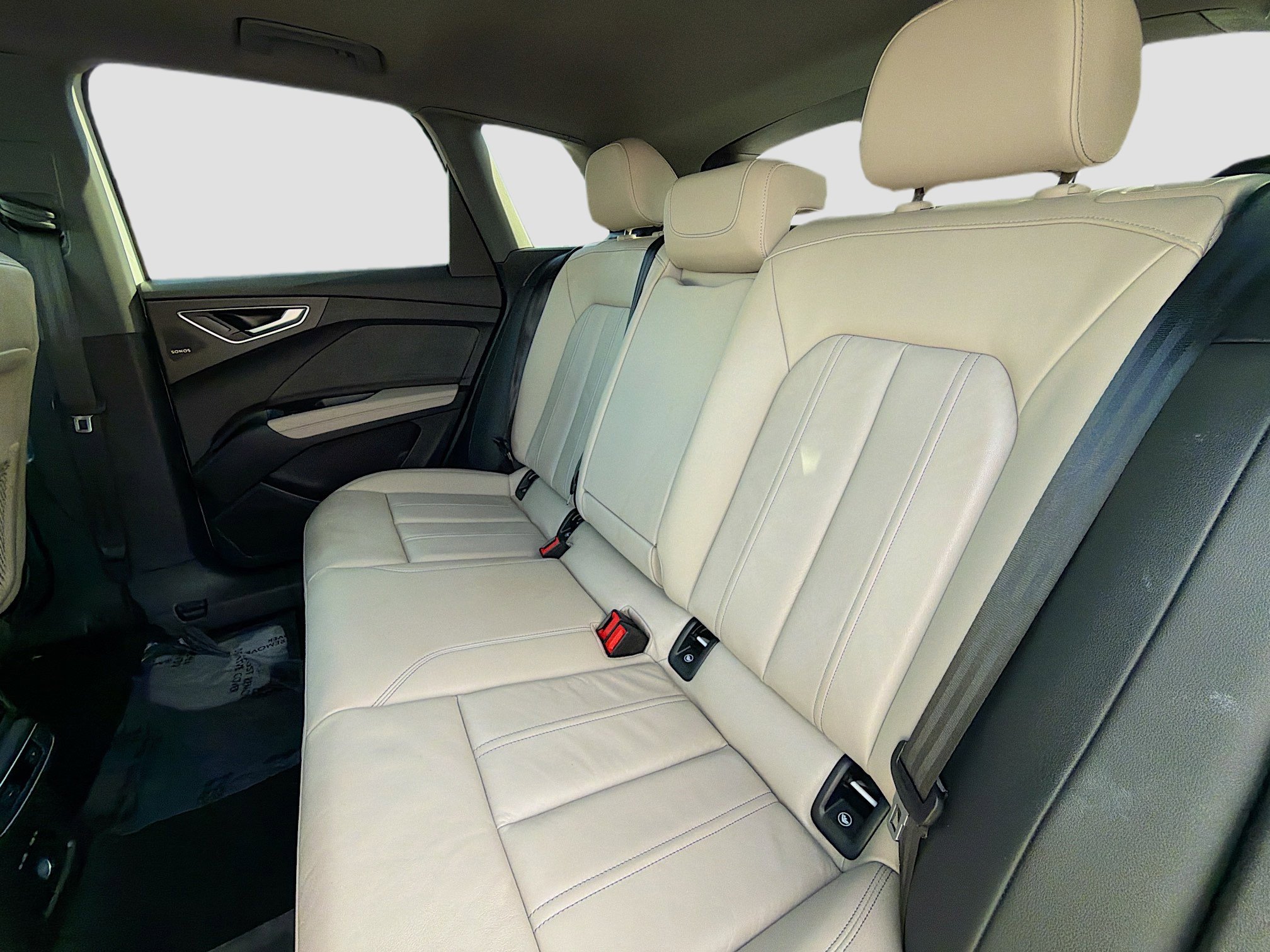 Used 2023 Audi Q4 e-tron Premium Plus image 20