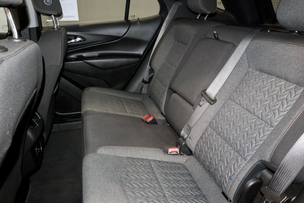 Used 2022 Chevrolet Equinox LT w/ Driver Convenience Package image 23