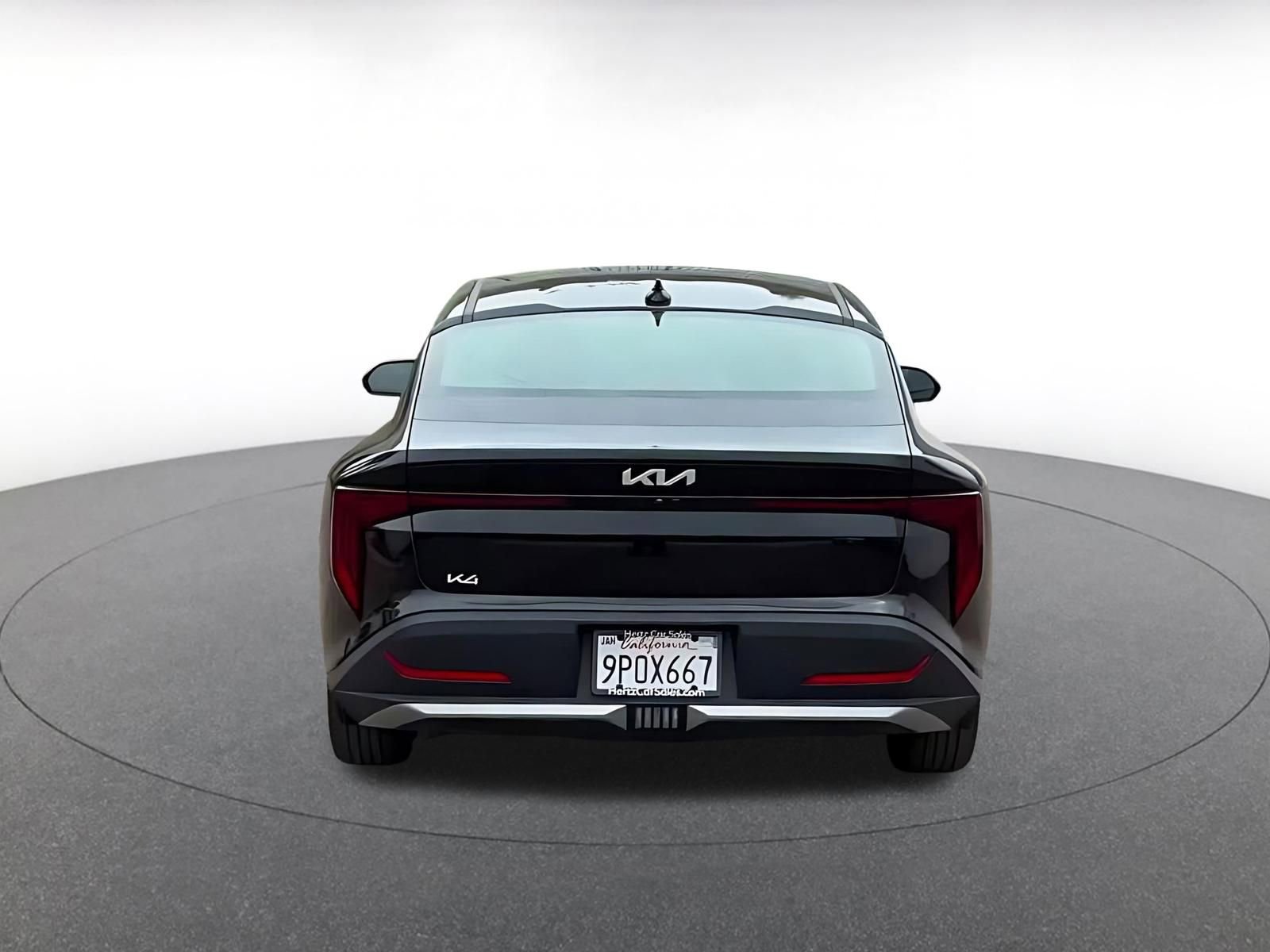 Used 2025 Kia K4 LXS image 12