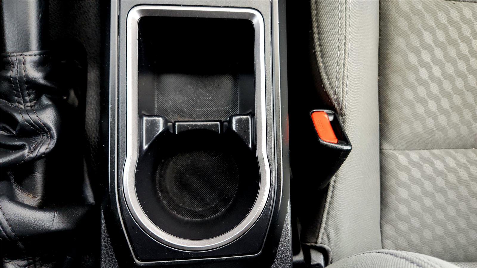 Certified 2023 Toyota Tacoma SR AWD/4WD image 34