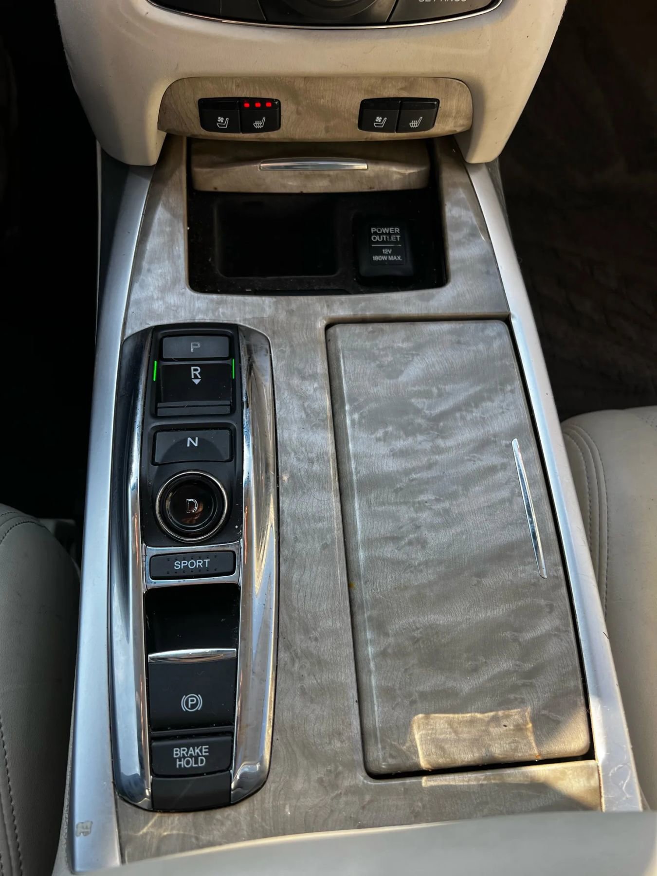 Used 2019 Acura RLX Sport Hybrid w/ Advance Pkg image 22