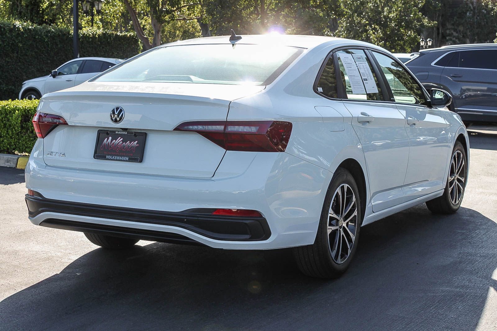 Used 2024 Volkswagen Jetta Sport image 6