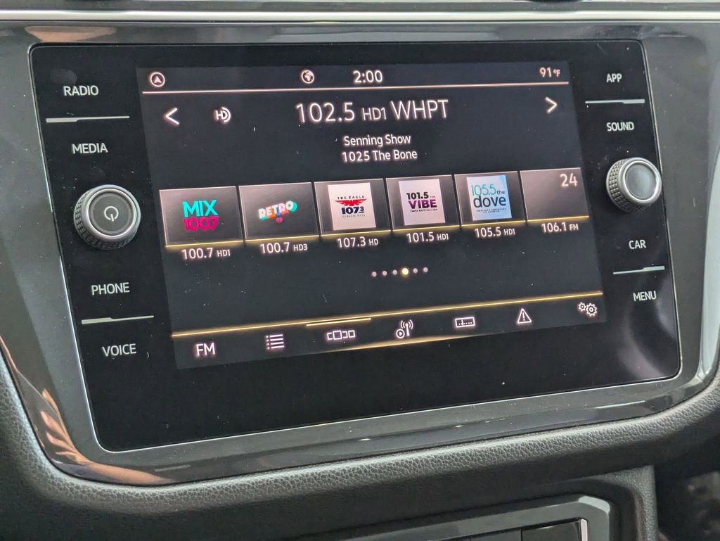 Used 2024 Volkswagen Tiguan Wolfsburg Edition image 18