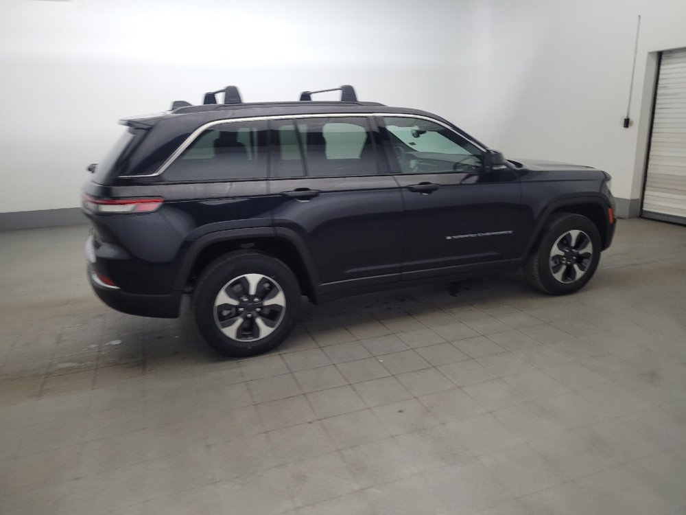 Used 2024 Jeep Grand Cherokee Limited 4xe image 10