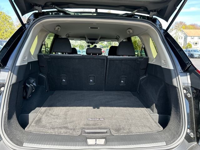 Certified 2023 Nissan Rogue SV image 26