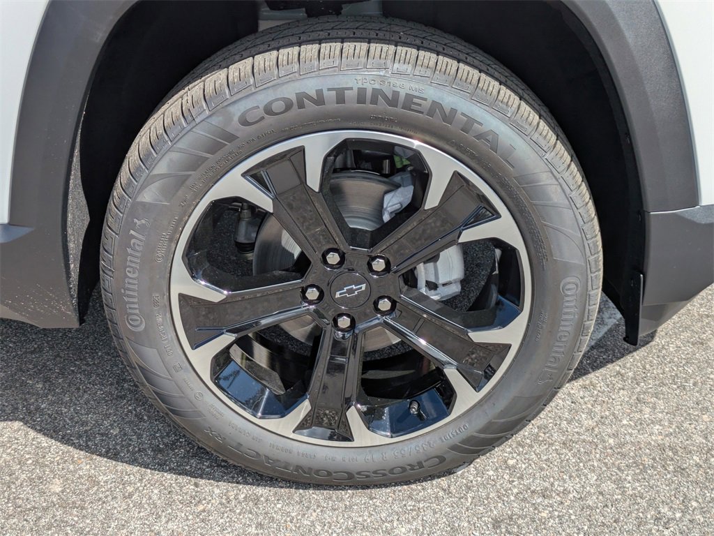 New 2026 Chevrolet Equinox LT w/ Convenience Package II image 10