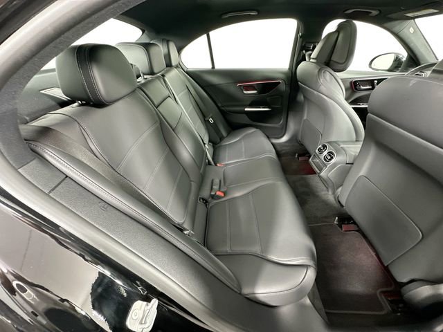 Used 2025 Mercedes-Benz C 300 4MATIC Sedan image 29