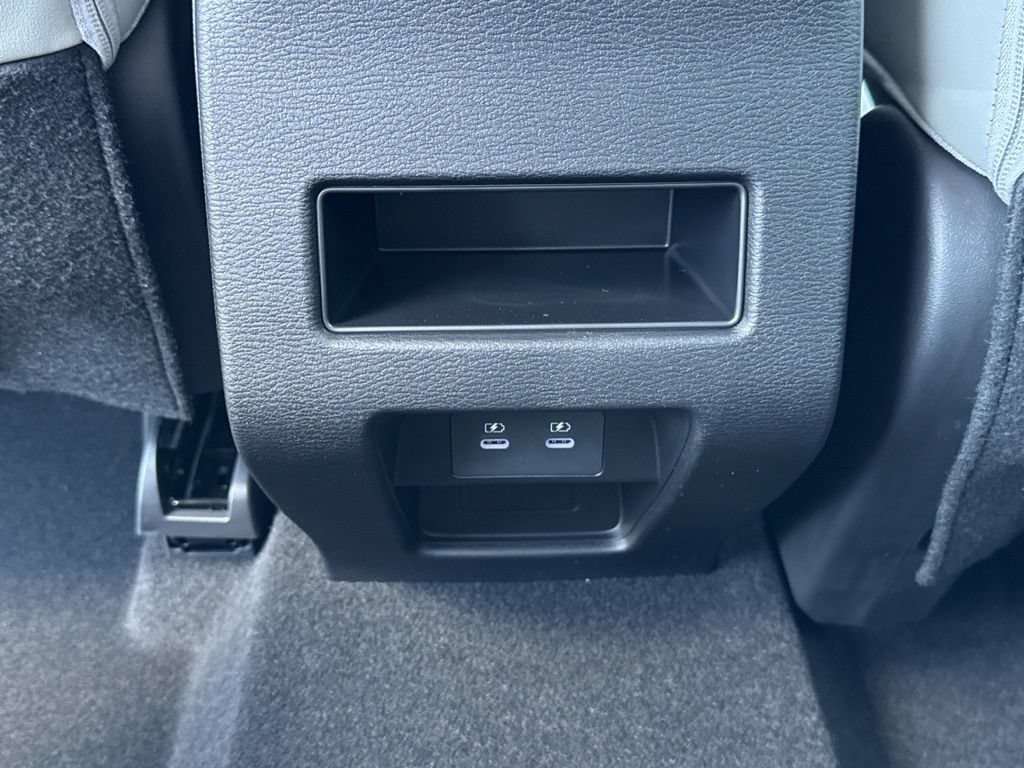 New 2026 Mitsubishi Outlander SE FWD image 46