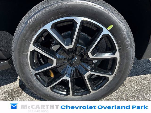 New 2026 Chevrolet Suburban RST w/ Advanced Technology Package AWD/4WD image 28