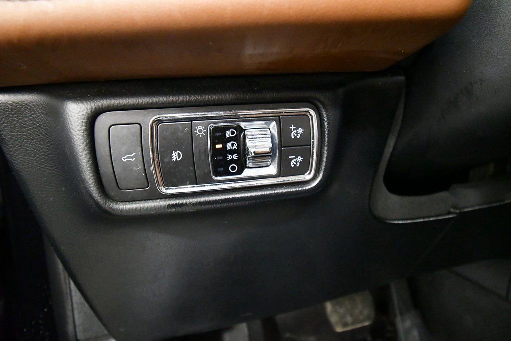 Used 2021 Lincoln Aviator Reserve image 22