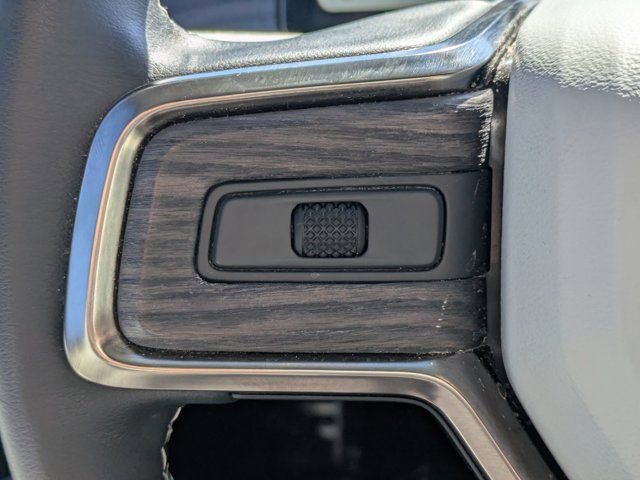 Used 2023 Rivian R1T Adventure image 19