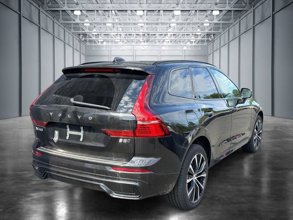 Certified 2025 Volvo XC60 B5 Plus w/ Protection Package Premier AWD/4WD image 3