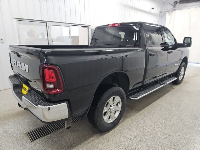 Used 2025 RAM 3500 Big Horn image 7