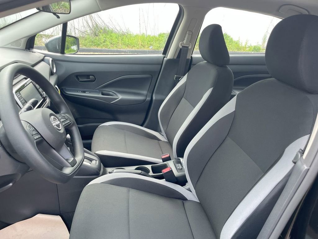 New 2025 Nissan Versa S w/ Trunk Package FWD image 20