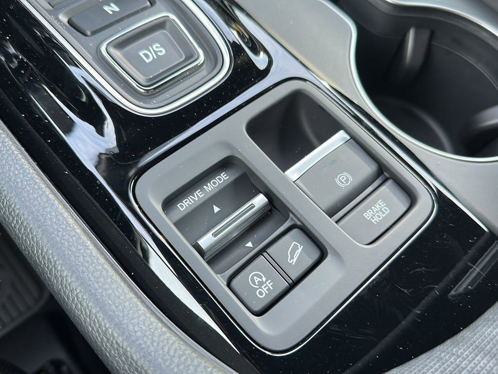 New 2026 Honda Pilot Sport image 21