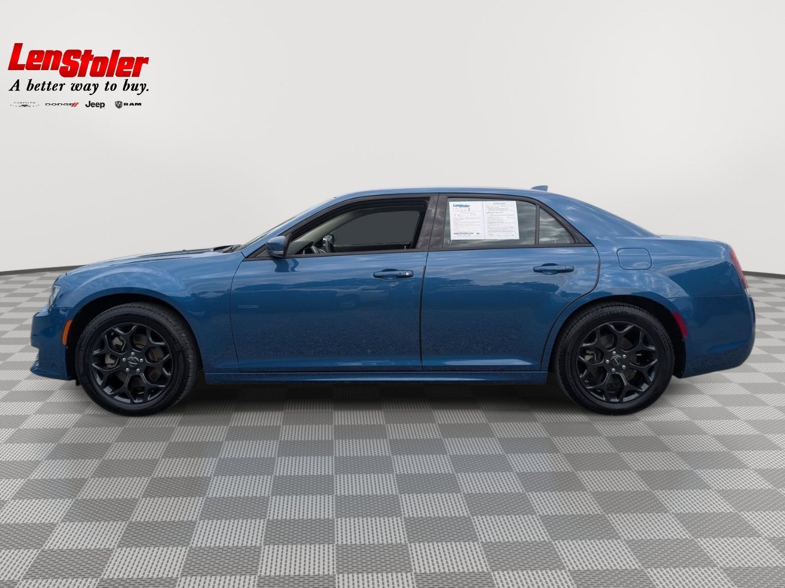 Used 2023 Chrysler 300 Touring L w/ Popular Equipment Group AWD/4WD image 2