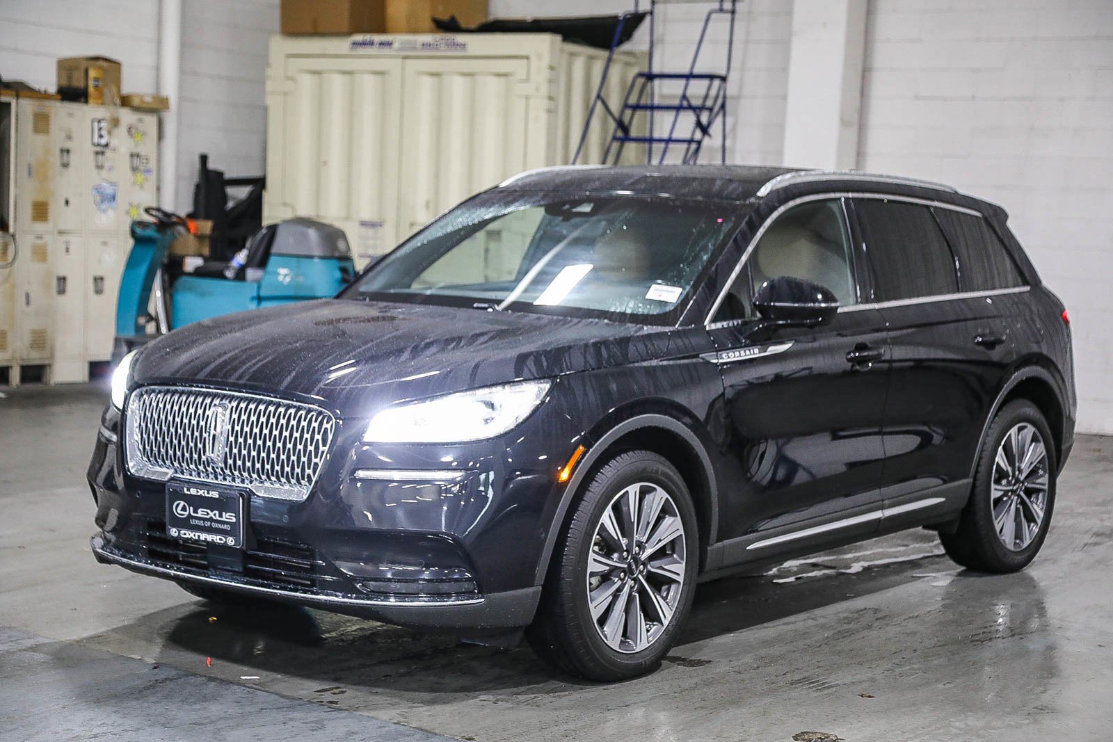 Used 2020 Lincoln Corsair Reserve w/ Equipment Group 201A image 3