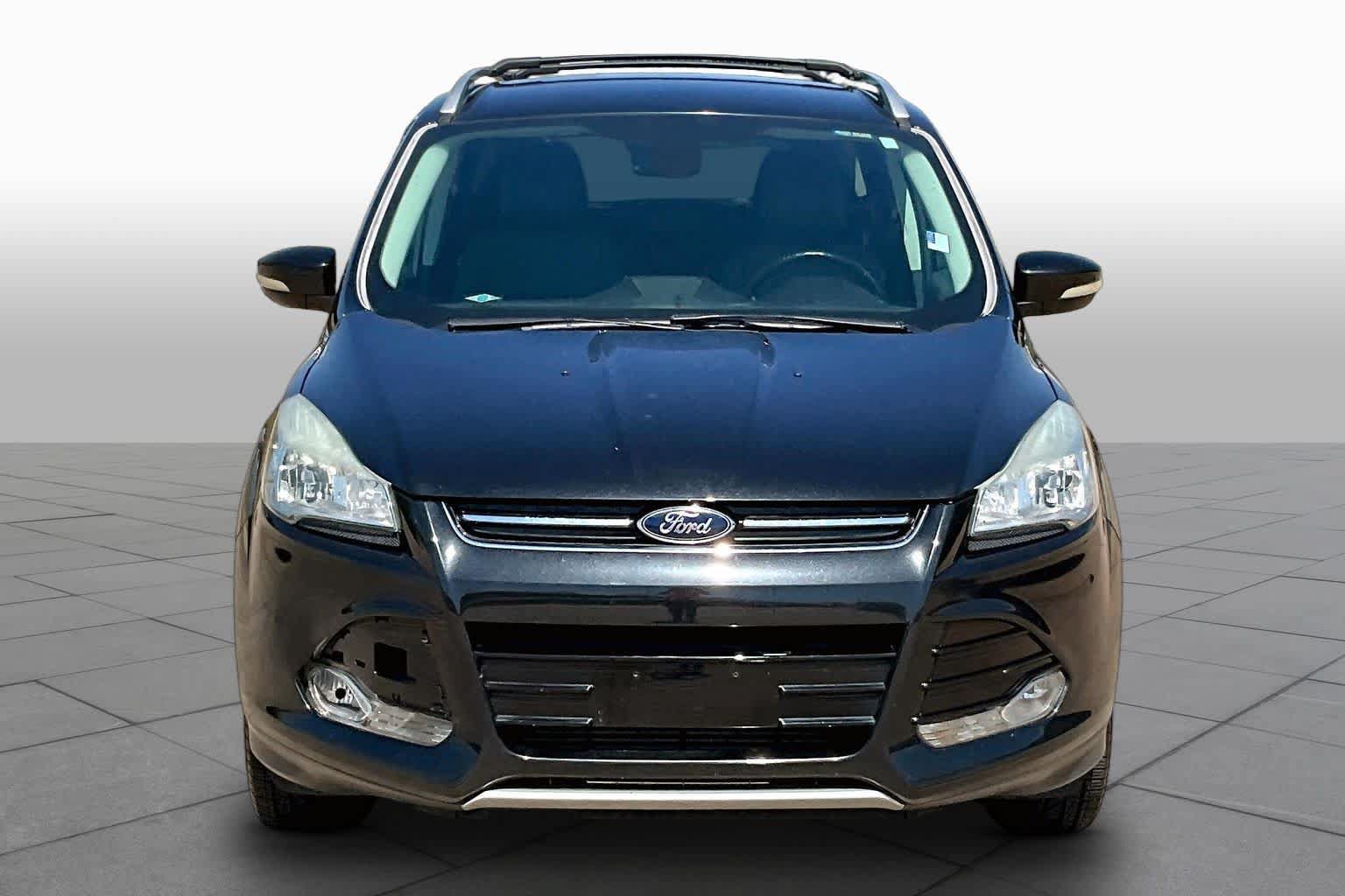 Used 2014 Ford Escape Titanium FWD image 4