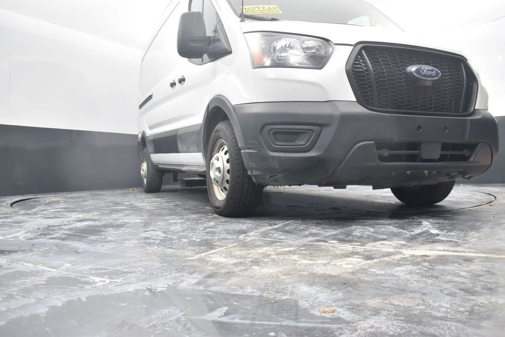 Used 2023 Ford Transit 250 Medium Roof AWD w/ Load Area Protection Package image 52