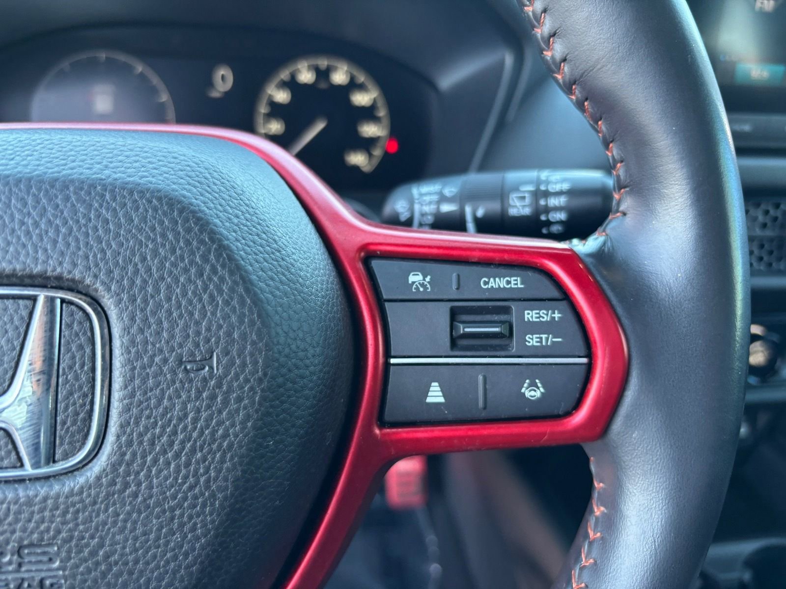 Certified 2024 Honda HR-V Sport image 30