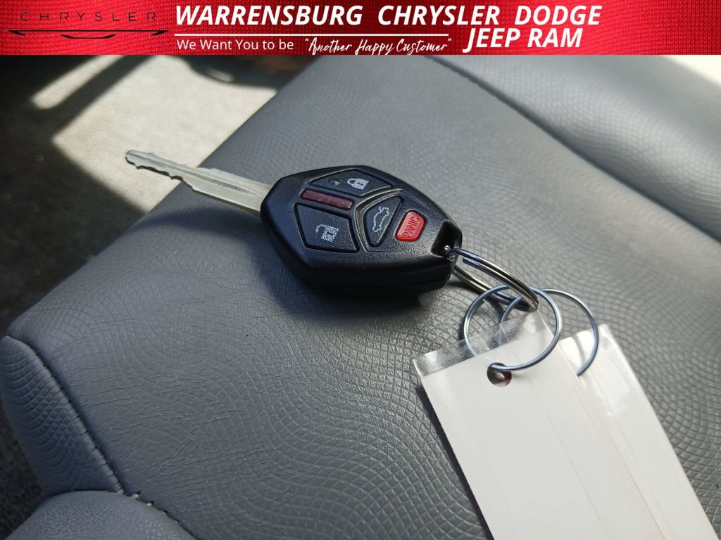Used 2009 Mitsubishi Eclipse GT FWD image 29