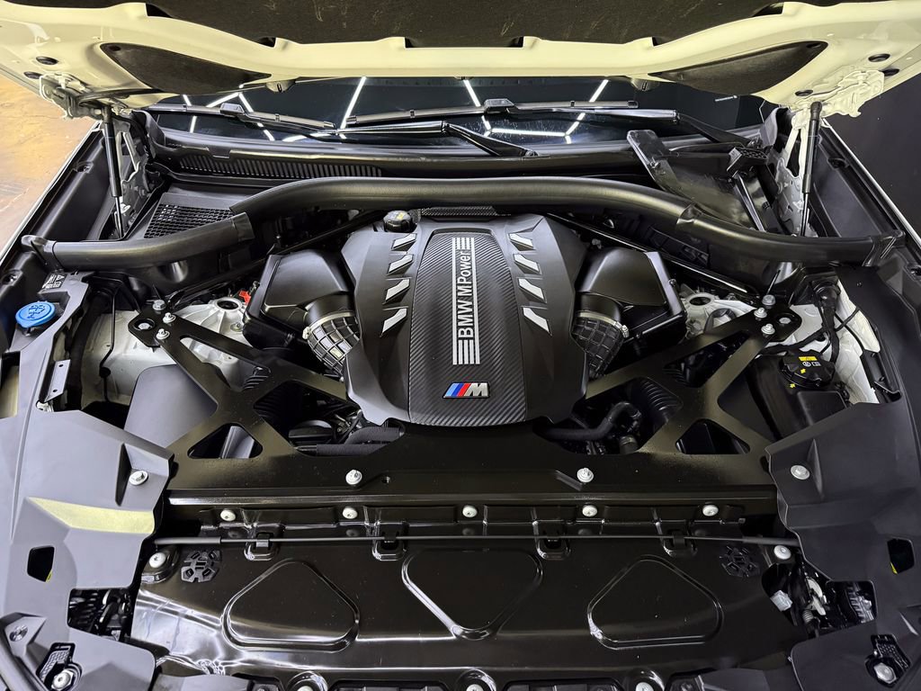 Used 2021 BMW X6 M w/ Executive Package image 27