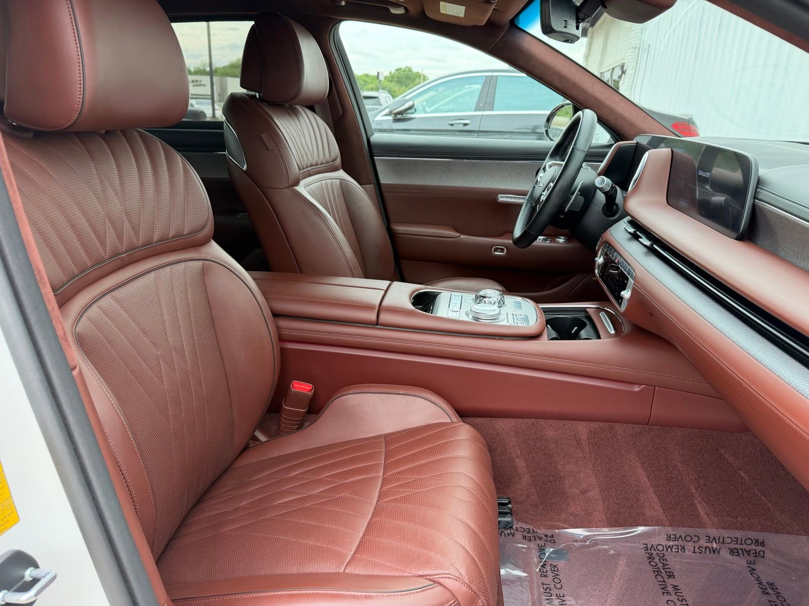 Used 2023 Genesis G90 3.5T AWD/4WD image 25