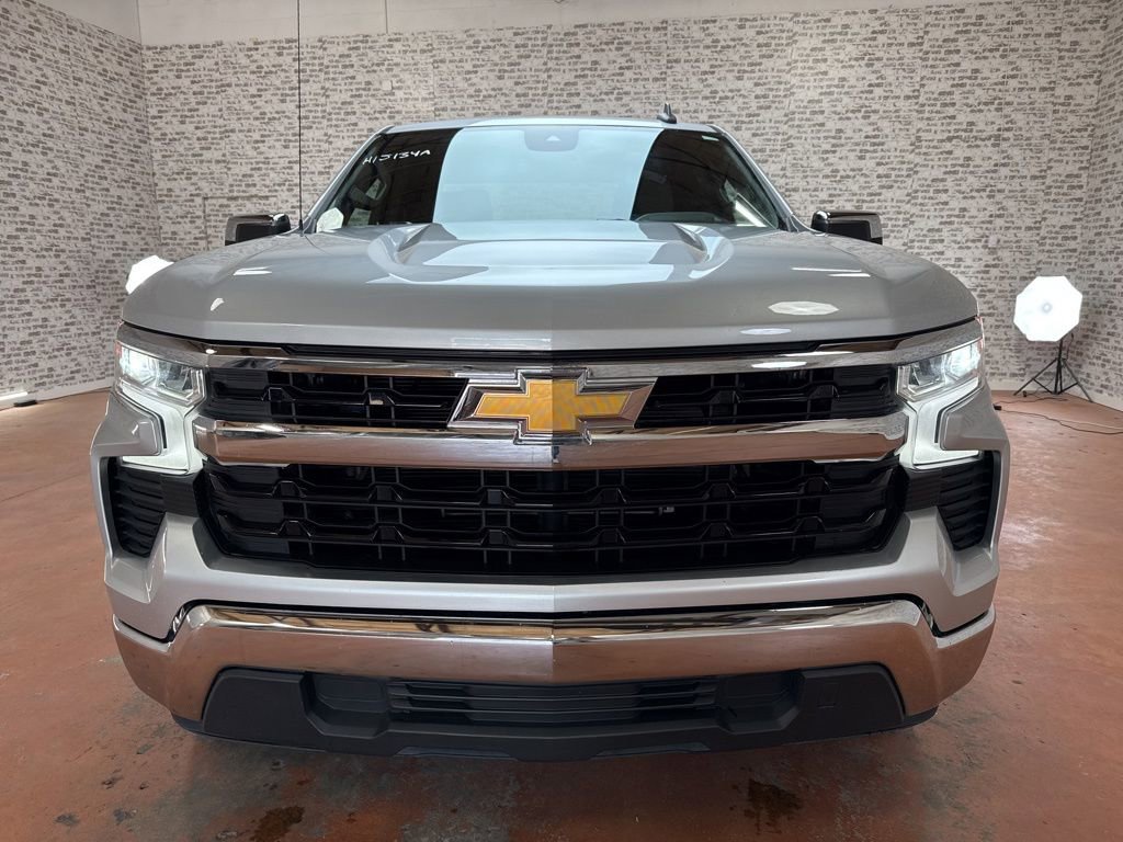 Used 2022 Chevrolet Silverado 1500 LT w/ Protection Package image 2