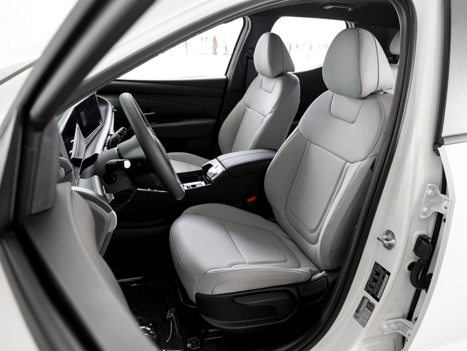 New 2027 Hyundai Santa Cruz SE FWD image 10