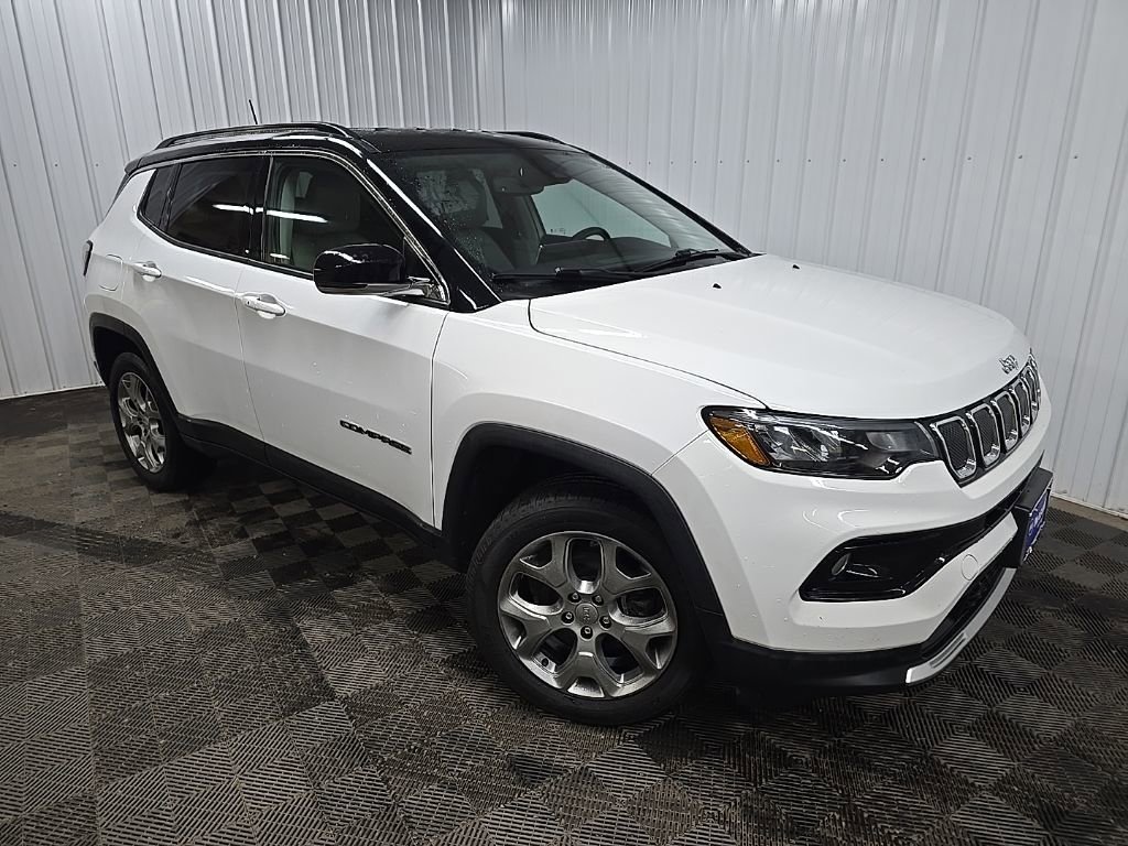 Used 2022 Jeep Compass Limited image 7