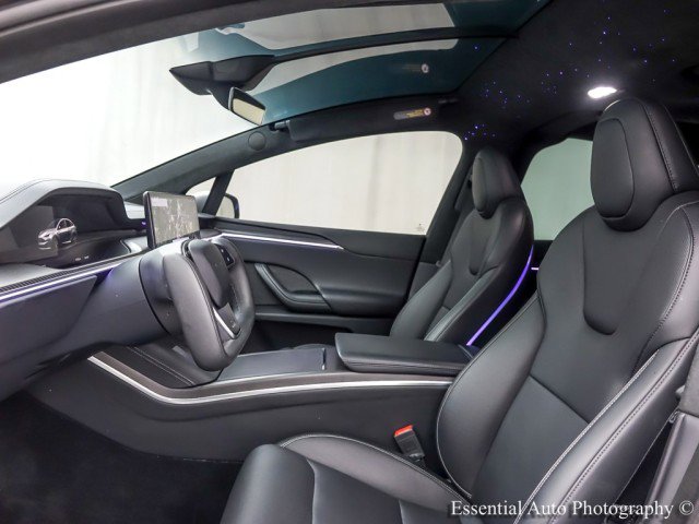 Used 2025 Tesla Model X Plaid image 13