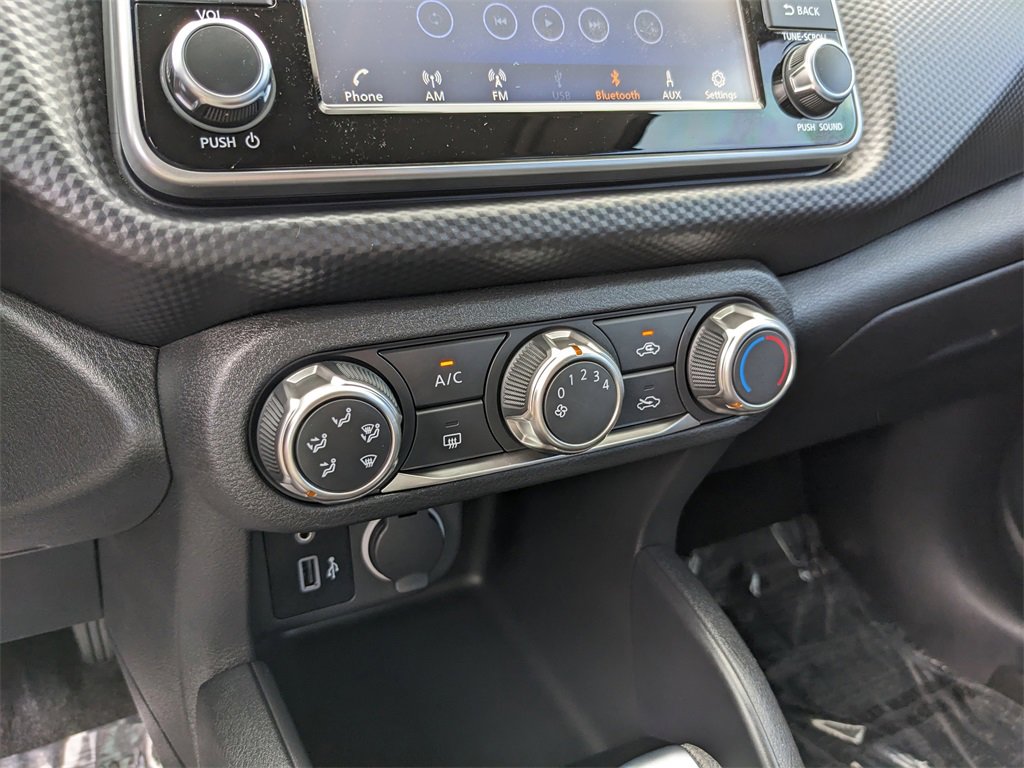 Used 2022 Nissan Kicks S image 25