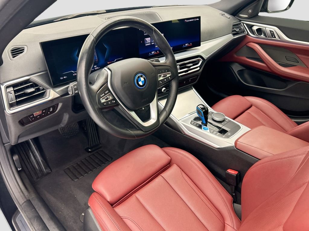 Certified 2023 BMW i4 eDrive35 w/ Premium Package image 9