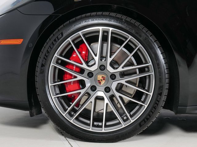 New 2026 Porsche Panamera GTS AWD/4WD image 32