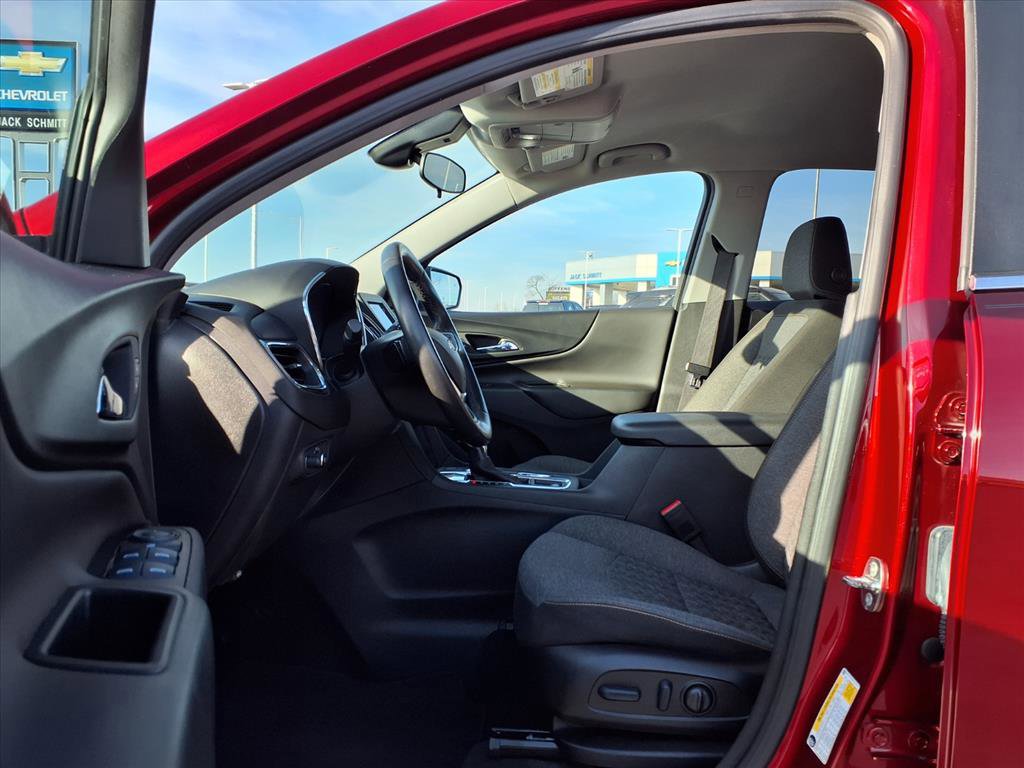 Used 2023 Chevrolet Equinox LT image 21