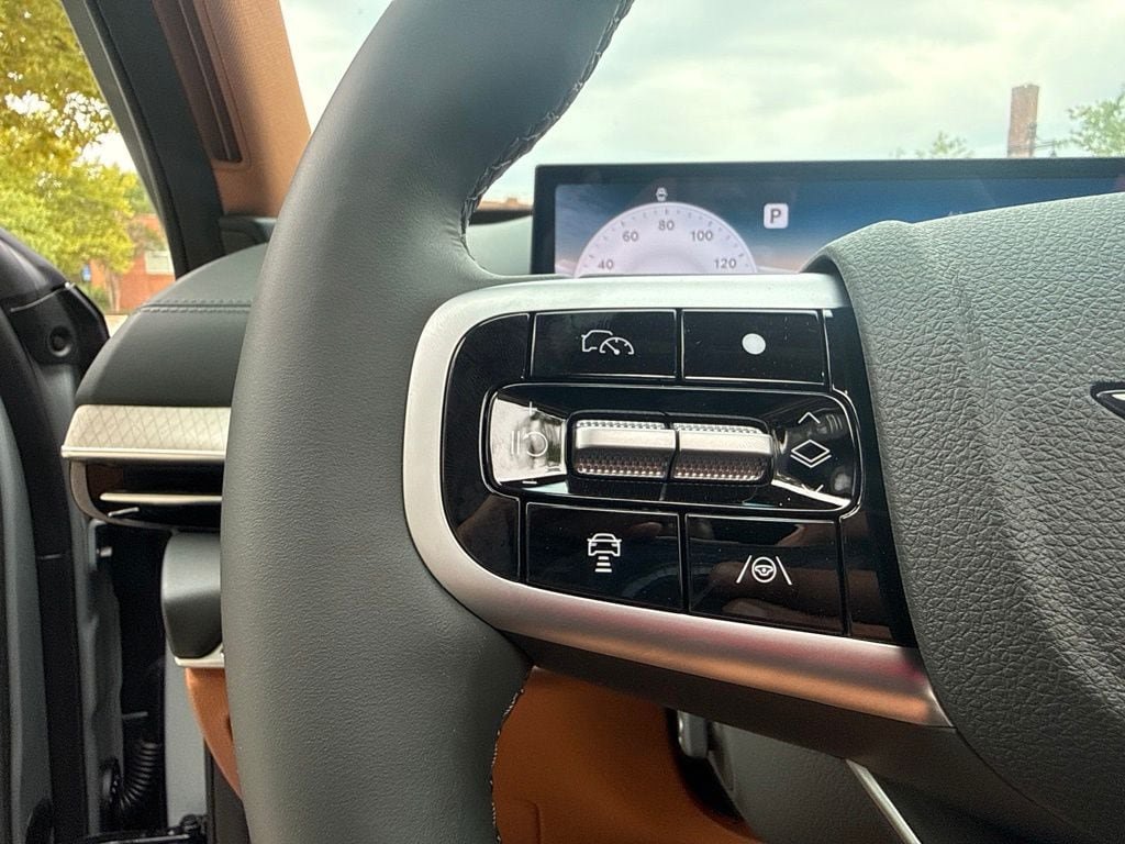 New 2027 Genesis GV80 2.5T Prestige AWD/4WD image 17