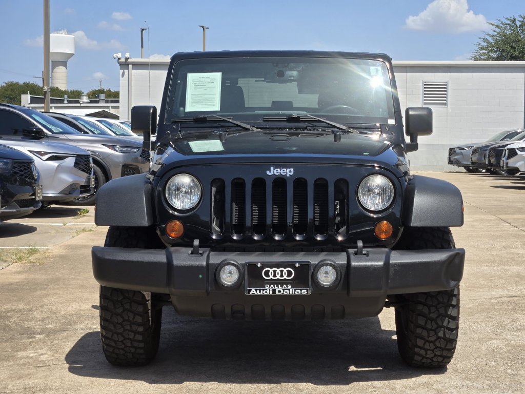 Used 2013 Jeep Wrangler Rubicon w/ PWR Convenience Group AWD/4WD image 4