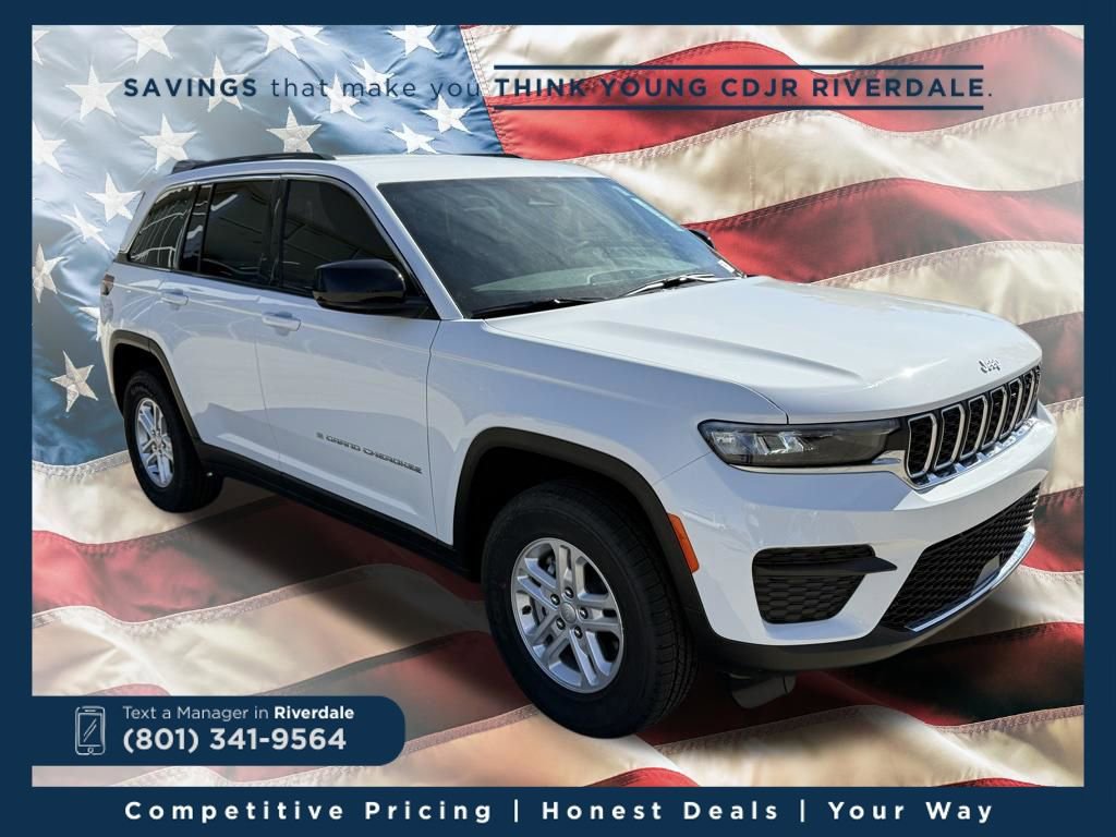 New 2025 Jeep Grand Cherokee Laredo w/ Trailer Tow Package image 5