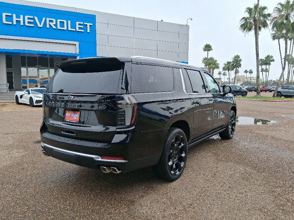 New 2026 Chevrolet Suburban High Country AWD/4WD image 5