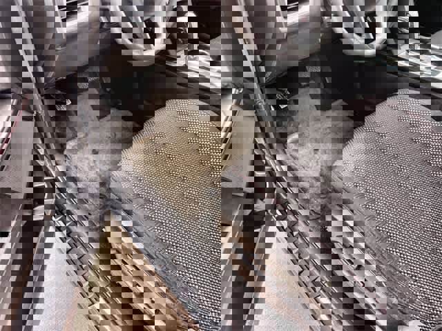 Used 2012 Chevrolet Equinox LT w/ Driver Convenience Package image 3